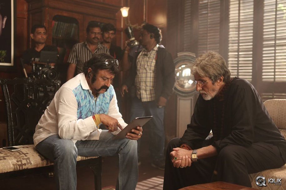 Balakrishna-And-Krishna-Vamsi-Visit-Amitabh-RGV-Sarkar-3-Movie-Set